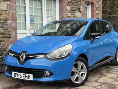 Used Renault Clio Dynamique 2015 Blue Hatchback