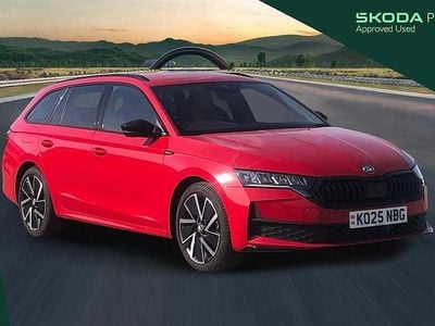 Usado Skoda Octavia SportLine 147 CV (108 kW) 2025 Rojo Familiar