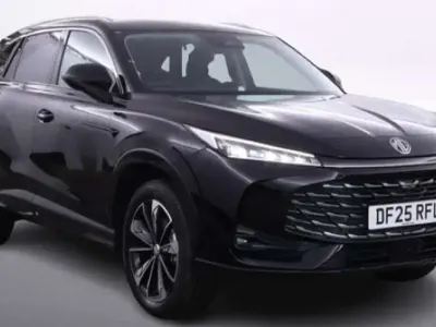 Used MG HS SE 170 HP (125 kW) 2025 Black SUV