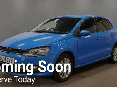 Used VW Polo SE 90 HP (66 kW) 2014 Blue Hatchback