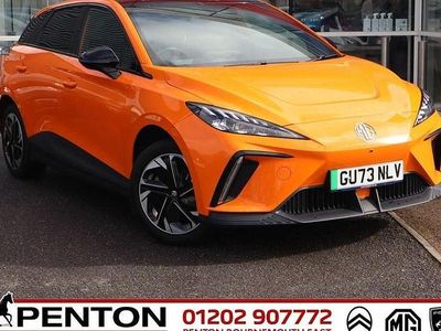 Begagnad MG MG4 EV Trophy 319 kW (435 HK) 2023 Halvkombi