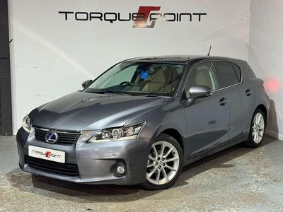 Lexus CT200h