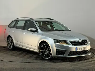 Used Skoda Octavia vRS 181 HP (133 kW) 2016 Silver Estate