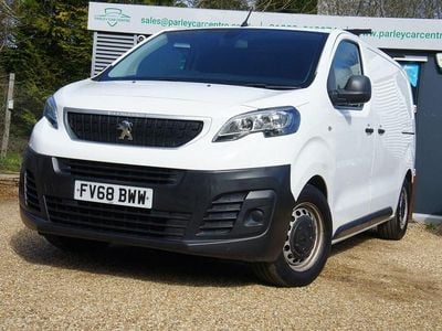 Used Peugeot Expert S 2019 White Van