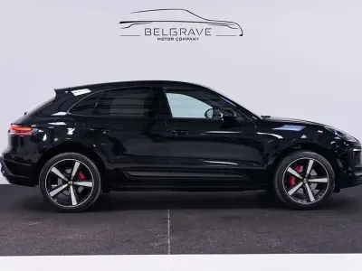 Used Porsche Macan 265 HP (194 kW) 2023 Black SUV
