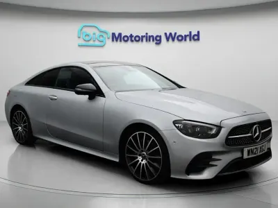 Used Mercedes E220 AMG line 191 HP (140 kW) 2021 Silver Coupe