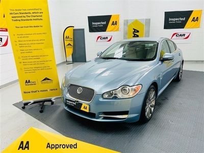 used Jaguar XF 3.0 V6 PREMIUM LUXURY 4d 240 BHP