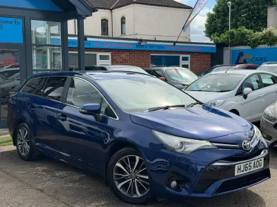 Used Toyota Avensis