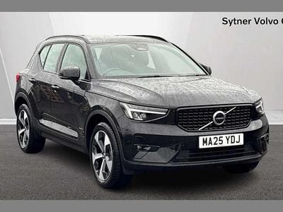 New Volvo XC40 Plus 194 HP (142 kW) 2025 Black SUV