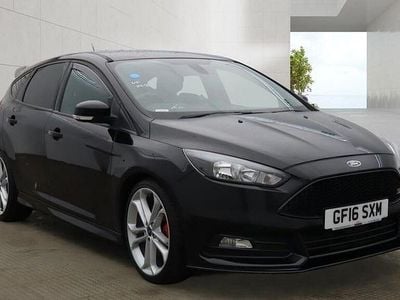 Used Ford Focus ST 250 HP (183 kW) 2016 Black Hatchback
