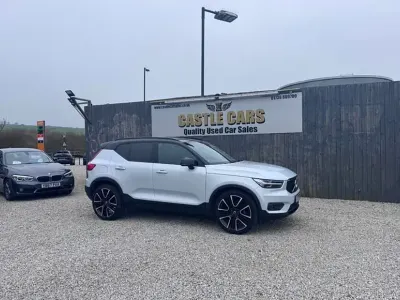 Used Volvo XC40 R-Design Pro 2019 SUV