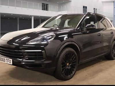 Usado Porsche Cayenne 440 HP (323 kW) 2019 SUV
