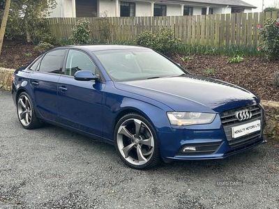 Used Audi A4 Black Edition 140 HP (102 kW) 2014 Blue Sedan