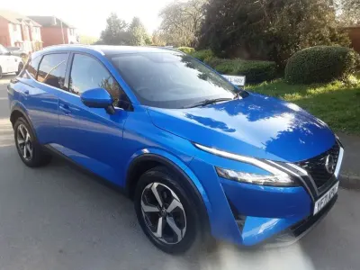 Używany Nissan Qashqai N-Connecta 2022 Niebieski SUV