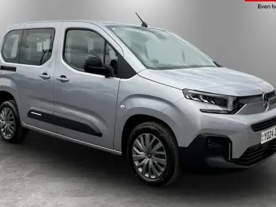 Used Citroën Berlingo PureTech 110 HP (80 kW) 2024 Grey MPV