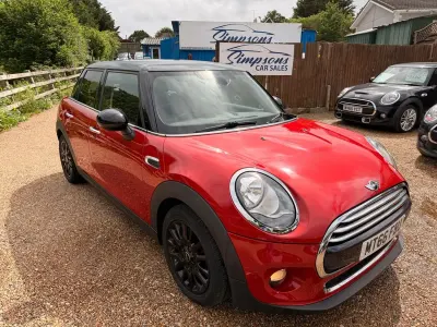 Used Mini Cooper Hatch 2016 Red Hatchback
