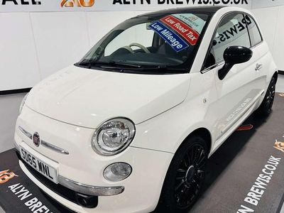 Used Fiat 500 69 HP (50 kW) 2015 White Hatchback