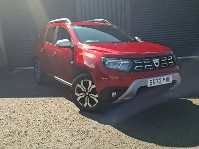 Used Dacia Duster Prestige 90 HP (66 kW) 2022 Red SUV