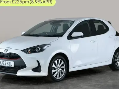 Używany Toyota Yaris Hybrid 116 KM (85 kW) 2026 Hatchback
