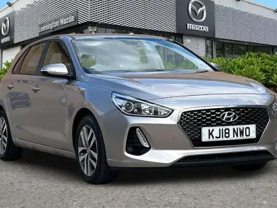 Used Hyundai i30 SE 110 HP (80 kW) 2018 White Hatchback
