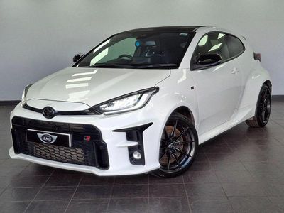 Used Toyota Yaris 2021 White Hatchback