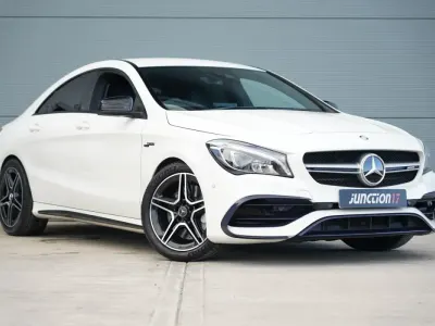 Usado Mercedes CLA45 AMG AMG 2016 Branco Sedan