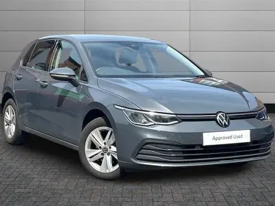 Used VW Golf VIII Life 130 HP (95 kW) 2024 Grey Hatchback