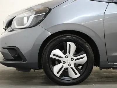 Begagnad Honda Jazz EX 109 HK (80 kW) 2020 Grå Halvkombi