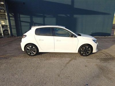 White Used 2024 Peugeot 208 Allure Hatchback | £16,995 (Fair price)