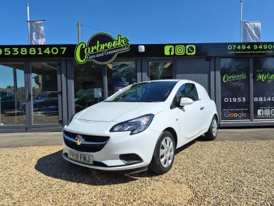 Used Vauxhall Corsa 95 HP (69 kW) 2018 White Hatchback
