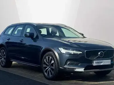Usado Volvo V90 CC 247 HP (181 kW) 2022 Carrinha