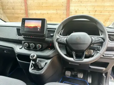 Used Renault Trafic 2025 Grey MPV