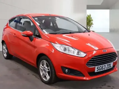 Gebraucht Ford Fiesta Zetec 101 PS (74 kW) 2017 Kleinwagen