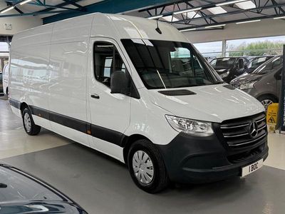 Used Mercedes Sprinter 141 HP (103 kW) 2019 White Van