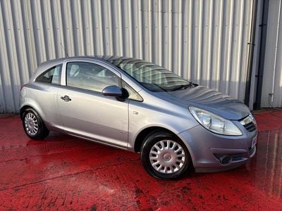 Silver Used 2009 Vauxhall Corsa Hatchback | £1,990 (Fair price)