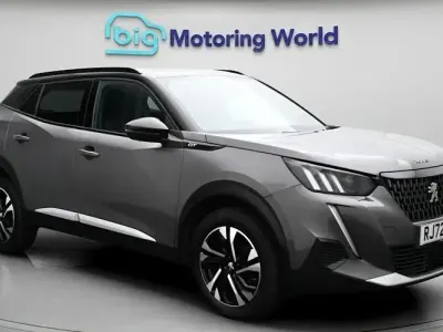 Second-hand Peugeot 2008 GT 131 CP (96 kW) 2023 Gri SUV