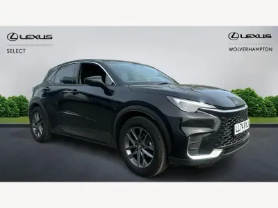 Used Lexus LBX 136 HP (100 kW) 2024 Black SUV