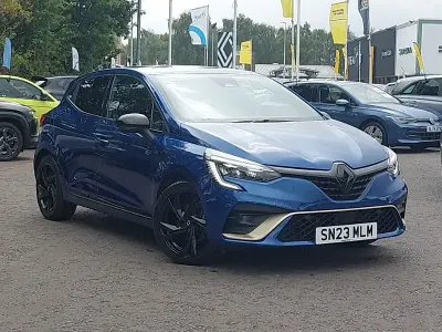 Used Renault Clio Engineered 145 HP (106 kW) 2023 Blue Hatchback