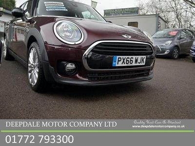 Maroon Used 2016 Mini Cooper Clubman Estate | £10,490 (Good price)