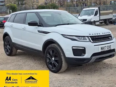 Used Land Rover Range Rover evoque SE 240 HP (176 kW) 2017 Hatchback