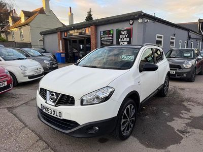 Used Nissan Qashqai 360º 2013 White SUV