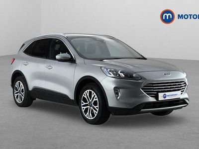 Usado Ford Kuga Titanium 150 HP (110 kW) 2023 Prateado SUV