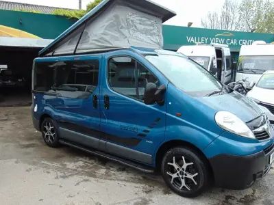 Gebraucht Vauxhall Vivaro 115 PS (84 kW) 2011 Blau Van / Kleinbus