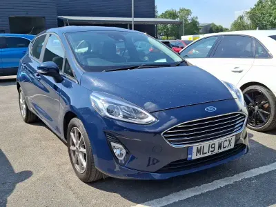 Used Ford Fiesta Zetec 100 HP (73 kW) 2019 Blue Hatchback