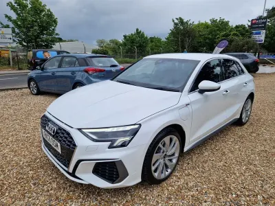 Używany Audi A3 Sportback S-Line 2021 Biały Hatchback