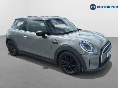 Usado Mini Cooper Classic 2021 Gris Utilitario