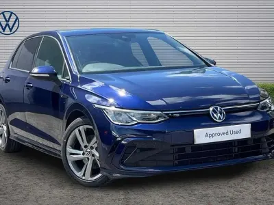 Used VW Golf VIII R-line 150 HP (110 kW) 2022 Blue Hatchback