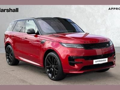 Begagnad Land Rover Range Rover Sport First Edition 530 HK (389 kW) 2023 Röd SUV