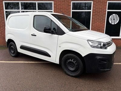 Used Citroën Berlingo PureTech 2022 White MPV