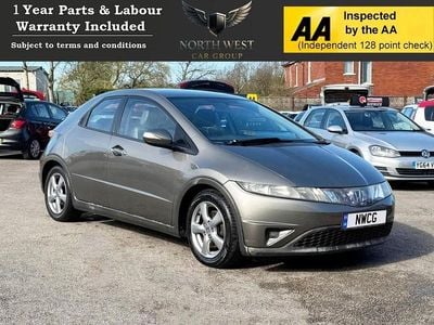 Begagnad Honda Civic SE 140 HK (102 kW) 2006 Grå Halvkombi